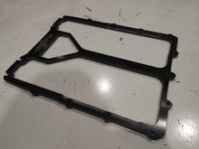 Load image into Gallery viewer, Magnuson 2650 Upper Lid Spacer